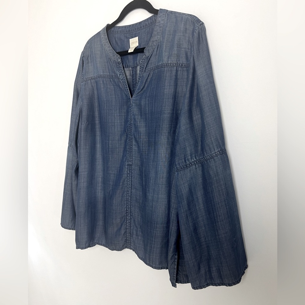 Chico's Chambray 100% Lyocell Long Split Cuff Bell Sleeve Tunic Top Size 16 - Picture 2 of 10